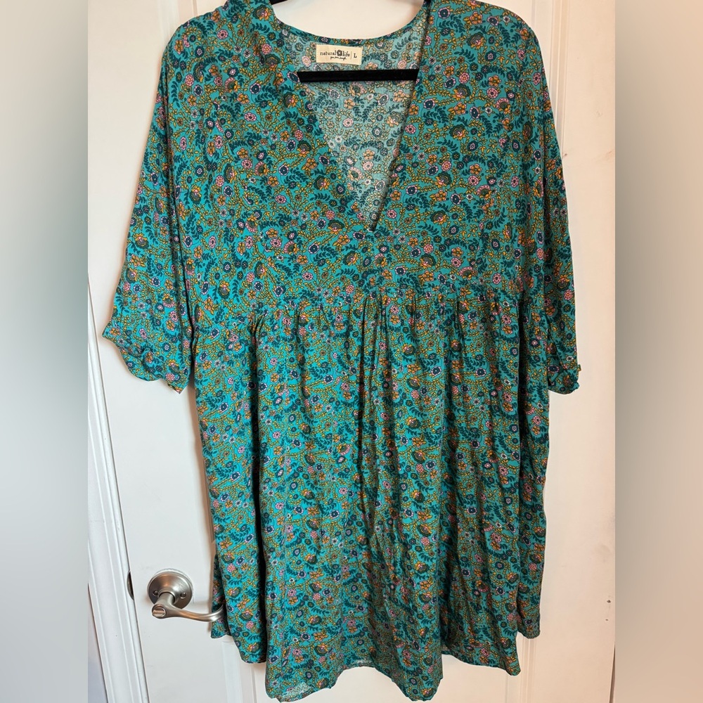 Natural by Life Stella V-Neck